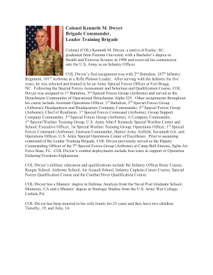 Kenneth M. Dwyer 上校旅长，领导...